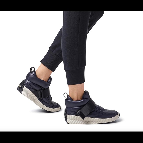 sorel puffy sneakers